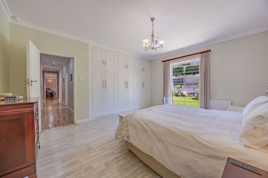 5 Bedroom Property for Sale in Kenilworth Upper Western Cape